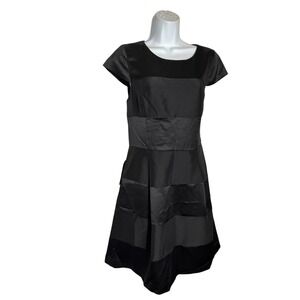 NWT THE Limited Size 6 Black Dress‎ Fit and Flare Cap Sleeve Party Dress 🖤🖤🖤